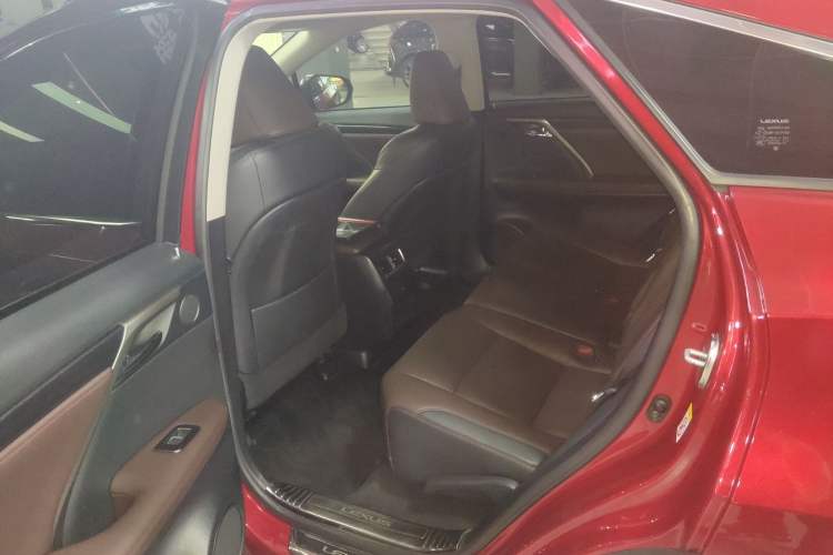 Used Lexus RX 2016 300 4x4 Elegant Edition China V-standard Interior 4