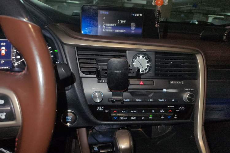 Used Lexus RX 2016 300 Two-Wheel Drive Comfort Edition China V Standard Audio And AC Panel