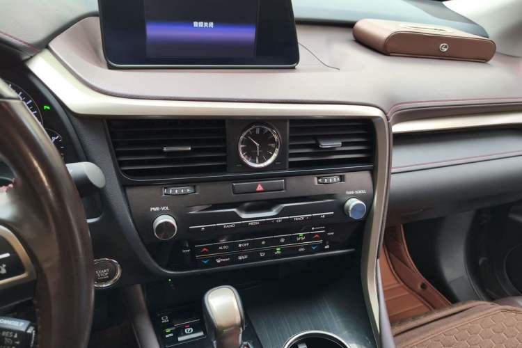 Used Lexus RX 2016 300 4x4 Elegant Edition China V-standard Audio And AC Panel