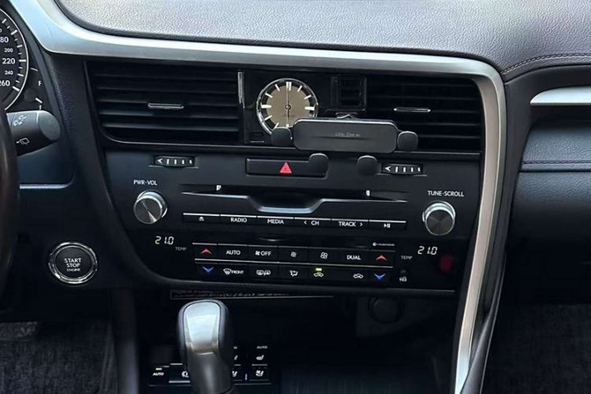 Used Lexus RX 2016 300 4x4 Elegant Edition China V-standard Audio And AC Panel