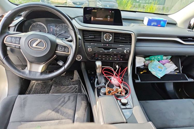 Used Lexus RX 2016 300 Two-Wheel Drive Elite Version China V Standard Center Console