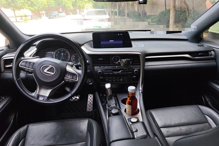 Used Lexus RX 2016 300 4x4 F SPORT Version China V Standard Center Console
