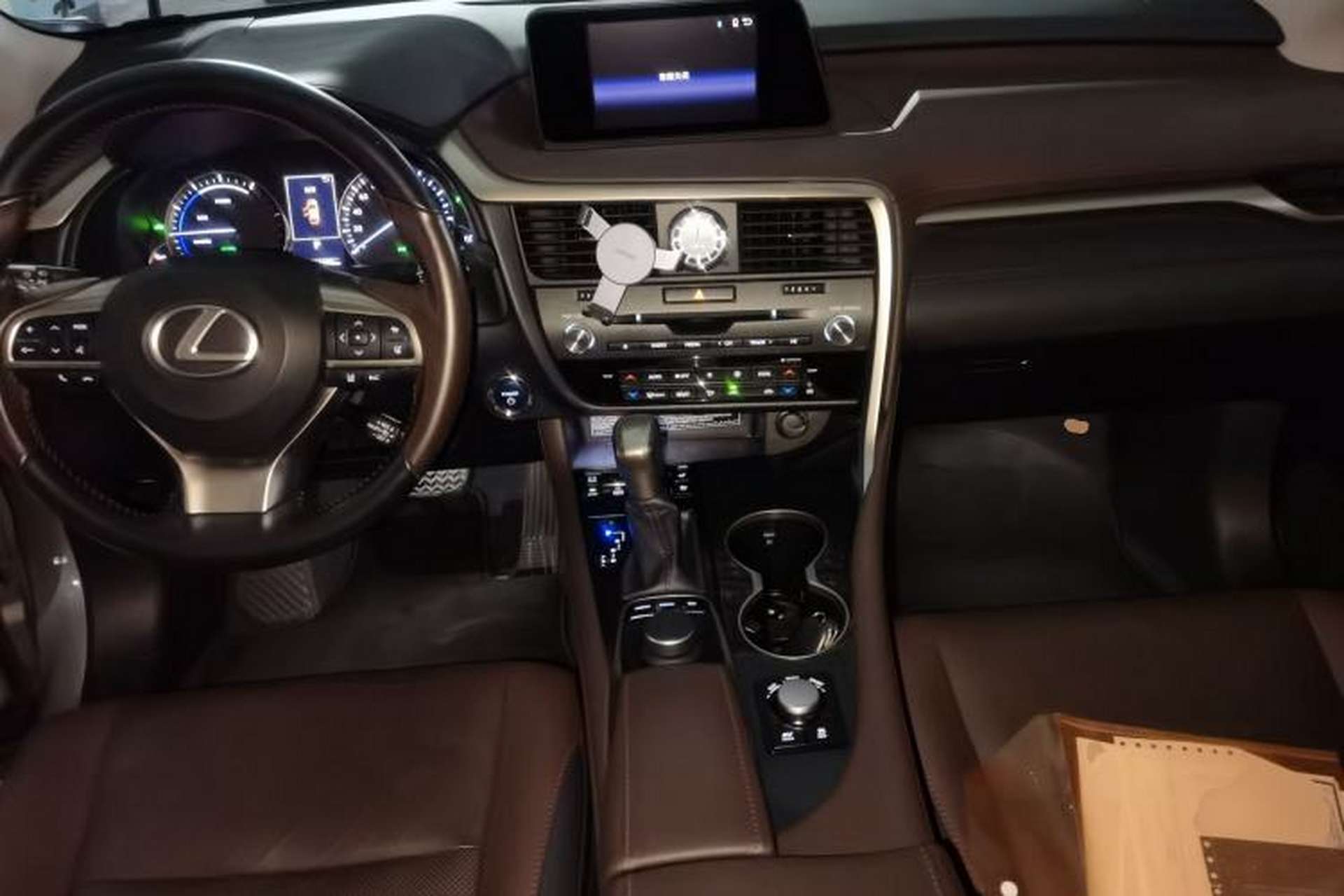 Used Lexus RX 2016 450h Four-Wheel Drive Elegant Edition Center Console