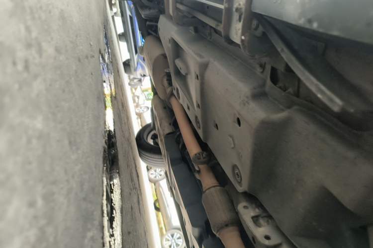 Used Lexus RX 2016 300 4x4 F SPORT Version China VI Standard Chassis Front Right