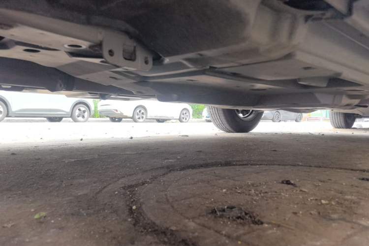 Used Lexus RX 2016 300 Two-Wheel Drive Comfort Edition China VI Standard Chassis Rear Left