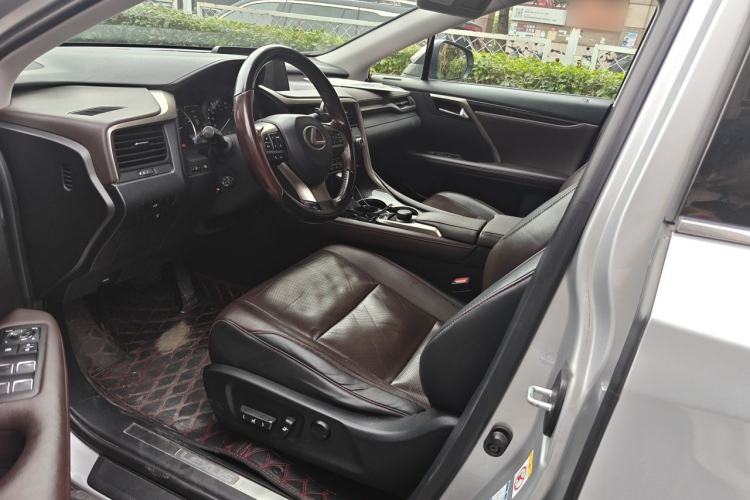 Used Lexus RX 2016 300 4x4 Elegant Edition China V-standard Driver Seat