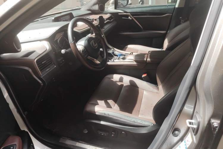 Used Lexus RX 2016 300 4x4 Elegant Edition China V-standard Driver Seat