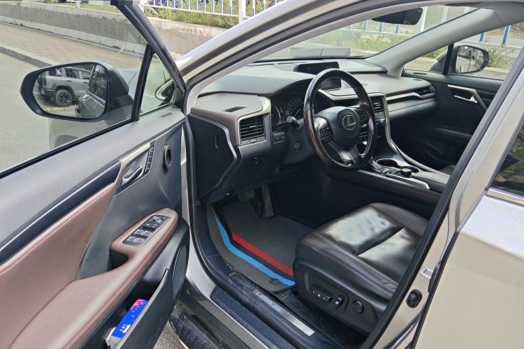 Used Lexus RX 2016 300 4x4 Elegant Edition China V-standard Driver Seat
