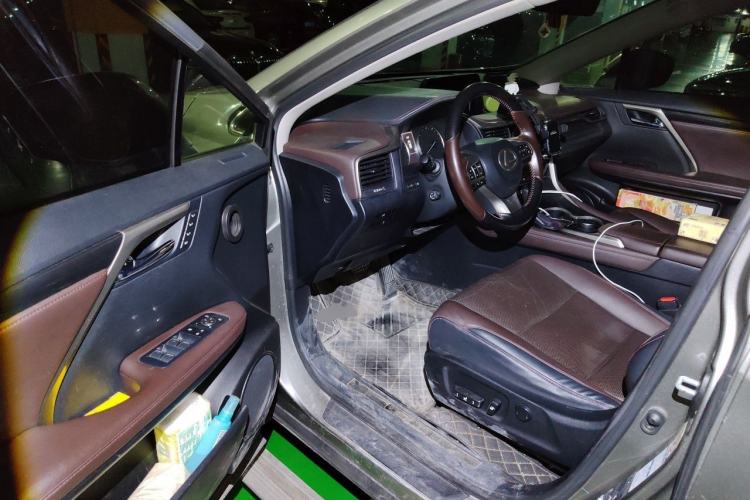 Used Lexus RX 2016 300 4x4 Elegant Edition China V-standard Driver Seat
