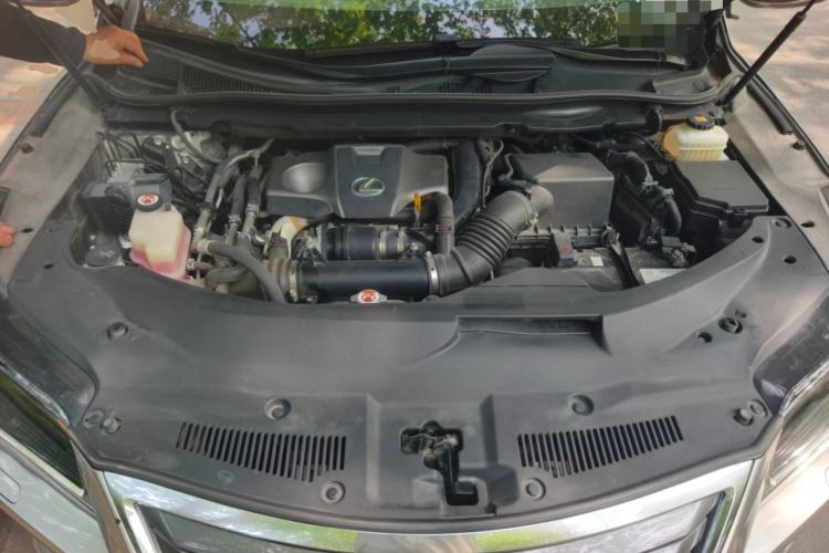 Used Lexus RX 2016 300 4x4 Elegant Edition China VI Engine Bay
