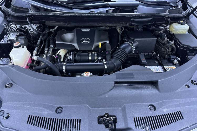 Used Lexus RX 2016 300 4x4 Elegant Edition China VI Engine Bay