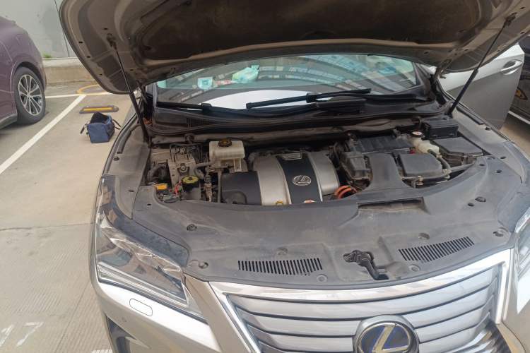 Used Lexus RX 2016 450h Four-Wheel Drive Luxury Edition Engine Bay Right