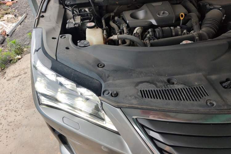 Used Lexus RX 2016 300 4x4 Elegant Edition China VI Engine Bay Right