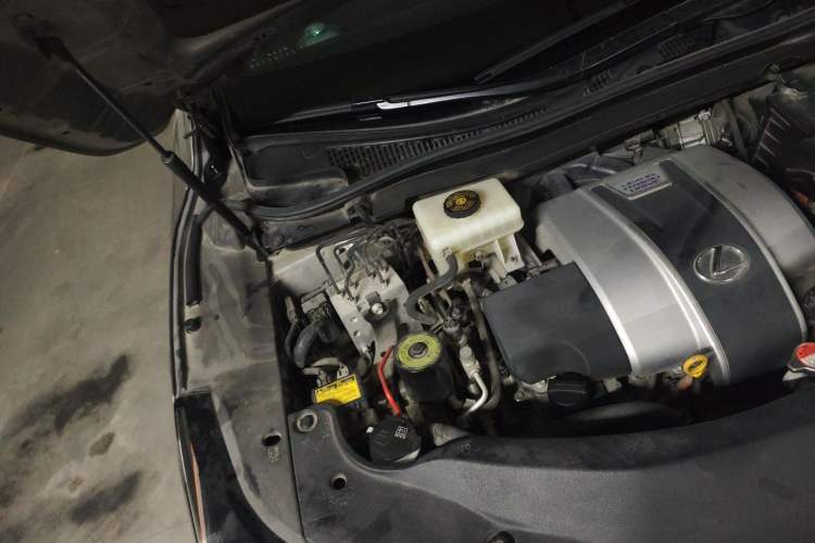 Used Lexus RX 2016 450h Four-Wheel Drive Elegant Edition Engine Bay Right