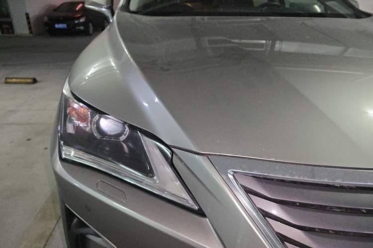 Used Lexus RX 2016 300 Two-Wheel Drive Comfort Edition China V Standard Engine Bay Right