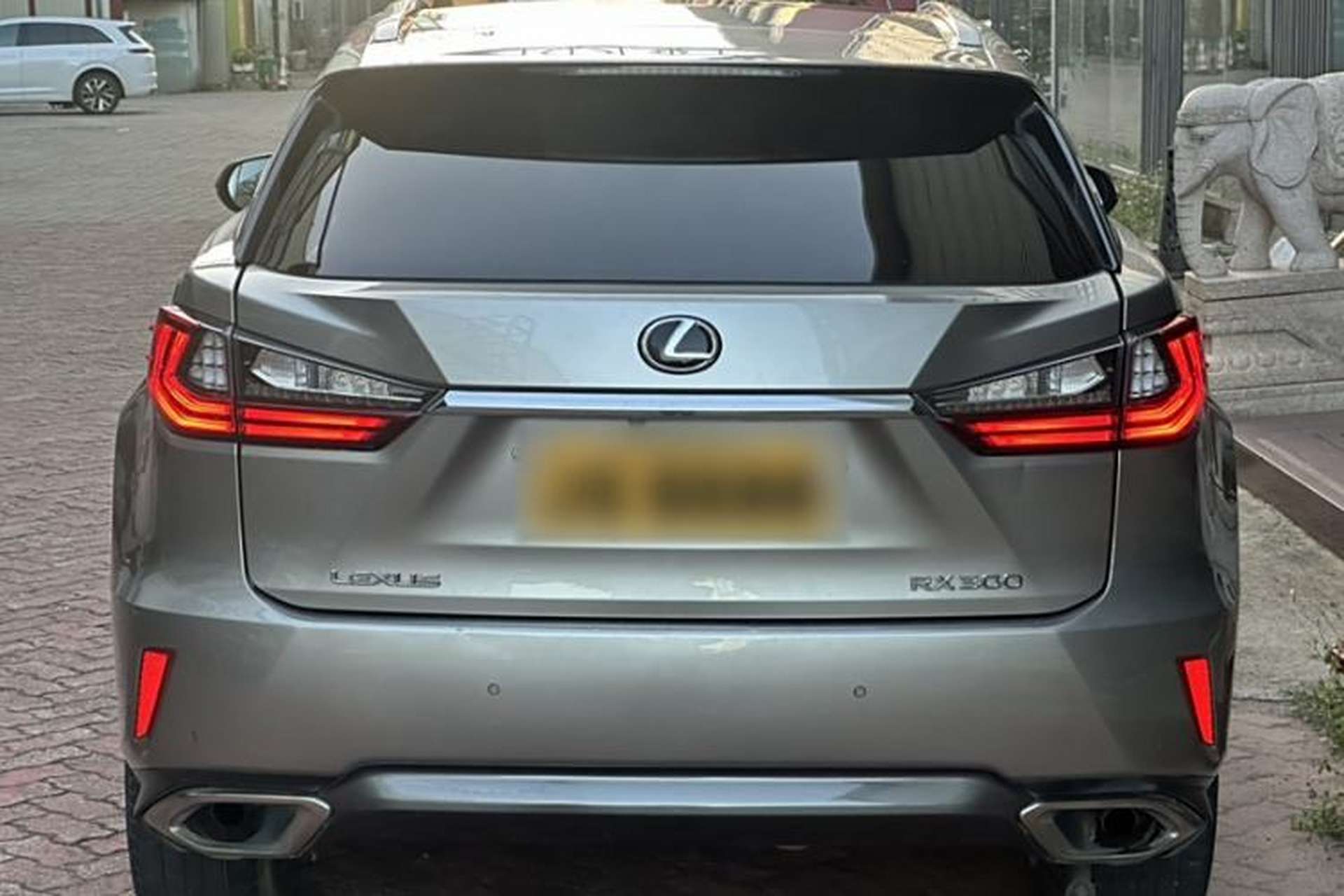 Used Lexus RX 2016 300 4x4 Elegant Edition China V-standard Exterior 3