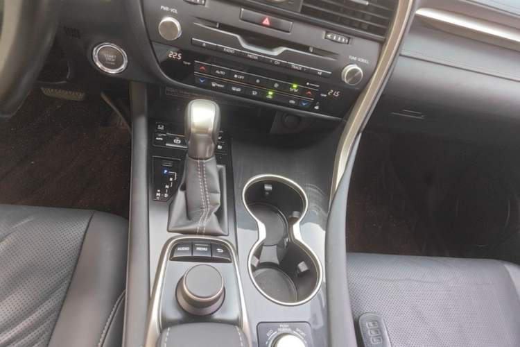 Used Lexus RX 2016 300 4x4 Elegant Edition China V-standard Gear Lever