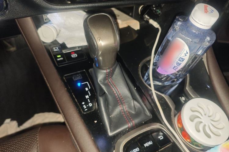 Used Lexus RX 2016 450h Four-Wheel Drive Elegant Edition Gear Lever