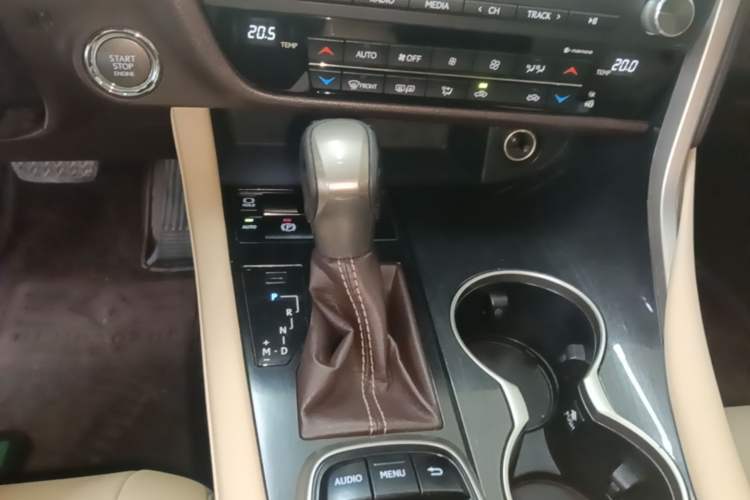 Used Lexus RX 2016 300 Two-Wheel Drive Elite Version China V Standard Gear Lever