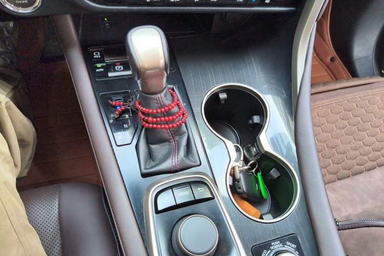 Used Lexus RX 2016 300 4x4 Elegant Edition China V-standard Gear Lever