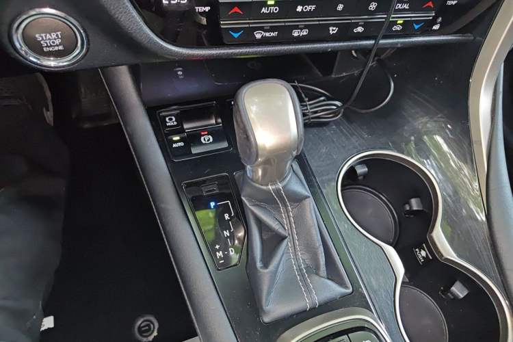 Used Lexus RX 2016 300 4x4 Elegant Edition China V-standard Gear Lever