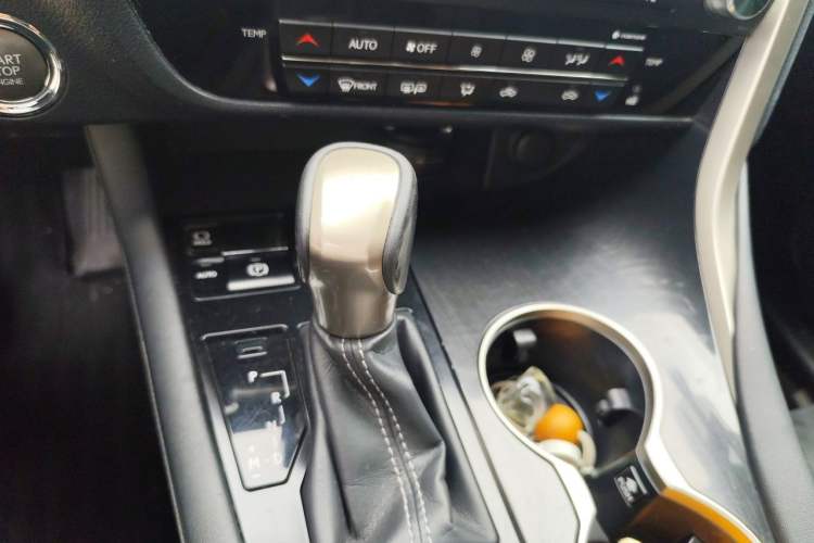 Used Lexus RX 2016 300 Two-Wheel Drive Elite Version China V Standard Gear Lever