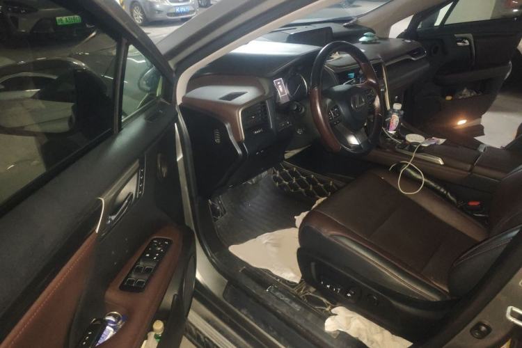 Used Lexus RX 2016 450h Four-Wheel Drive Elegant Edition Interior 3