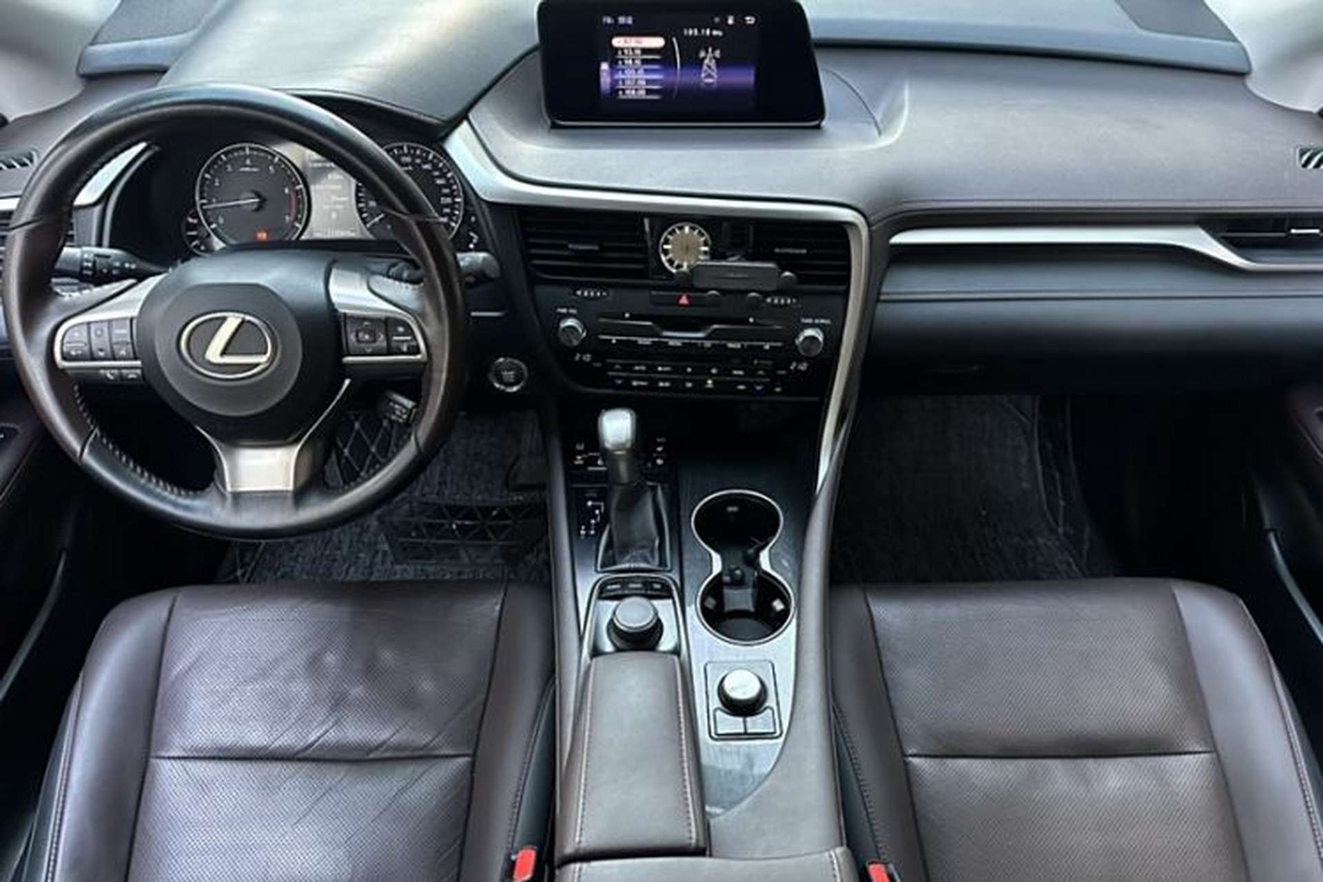 Used Lexus RX 2016 300 4x4 Elegant Edition China V-standard Interior 3