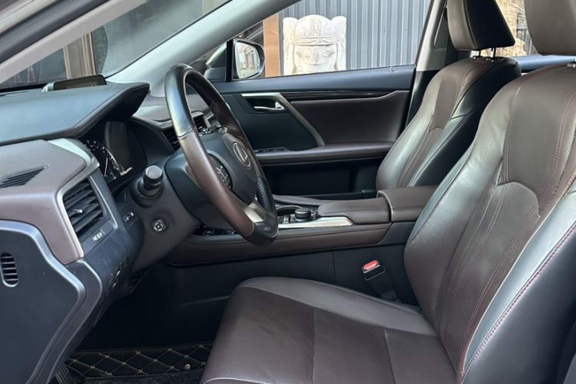 Used Lexus RX 2016 300 4x4 Elegant Edition China V-standard Interior 4