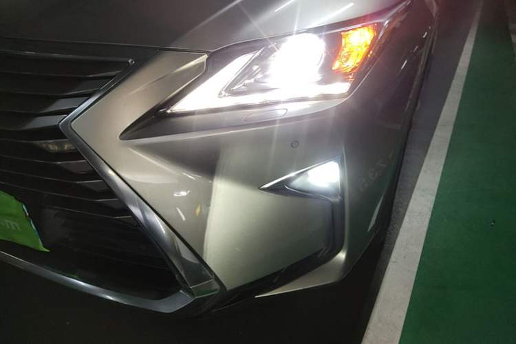 Used Lexus RX 2016 300 Two-Wheel Drive Elite Version China V Standard Left Front Headlight