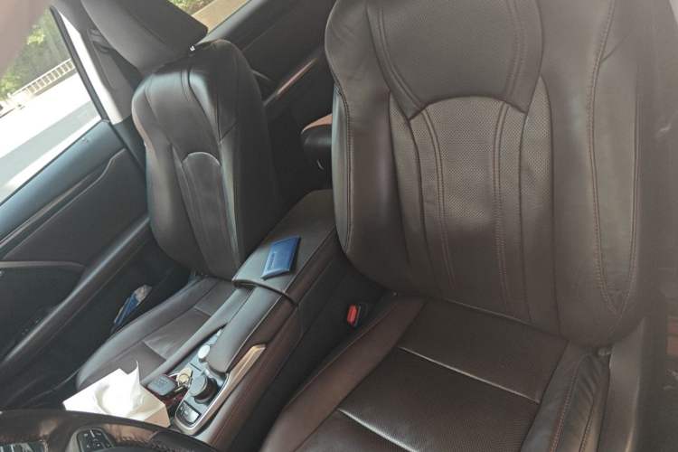 Used Lexus RX 2016 300 4x4 Elegant Edition China V-standard Left Front Seat