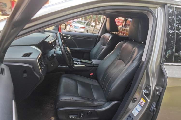 Used Lexus RX 2016 300 4x4 Elegant Edition China V-standard Left Front Seat