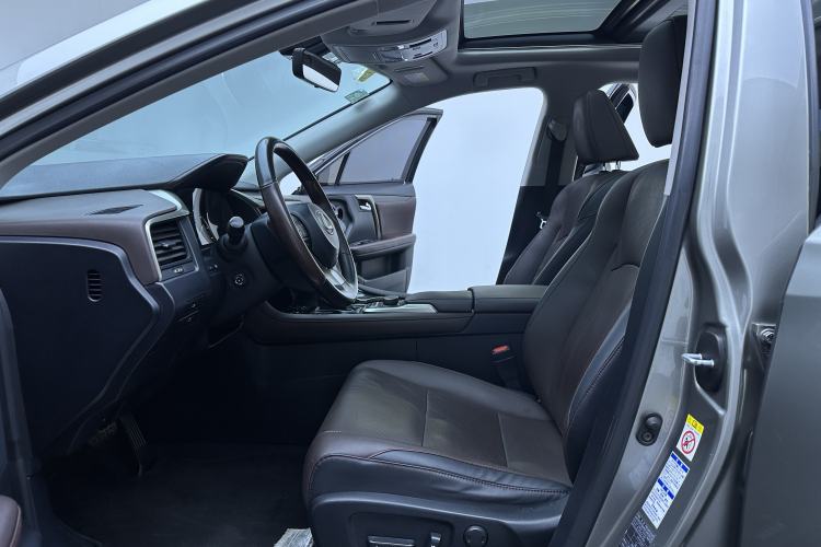 Used Lexus RX 2016 300 4x4 Elegant Edition China VI Left Front Seat