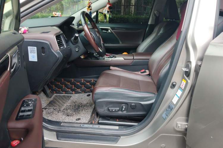 Used Lexus RX 2016 300 4x4 Elegant Edition China V-standard Left Front Seat
