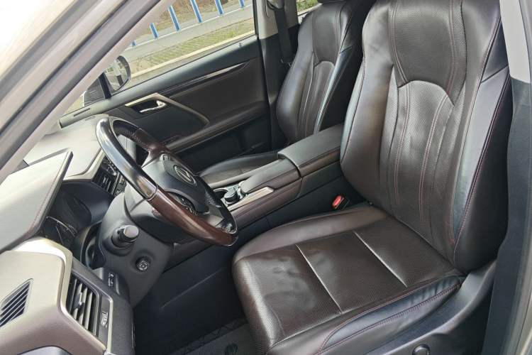 Used Lexus RX 2016 300 4x4 Elegant Edition China V-standard Left Front Seat
