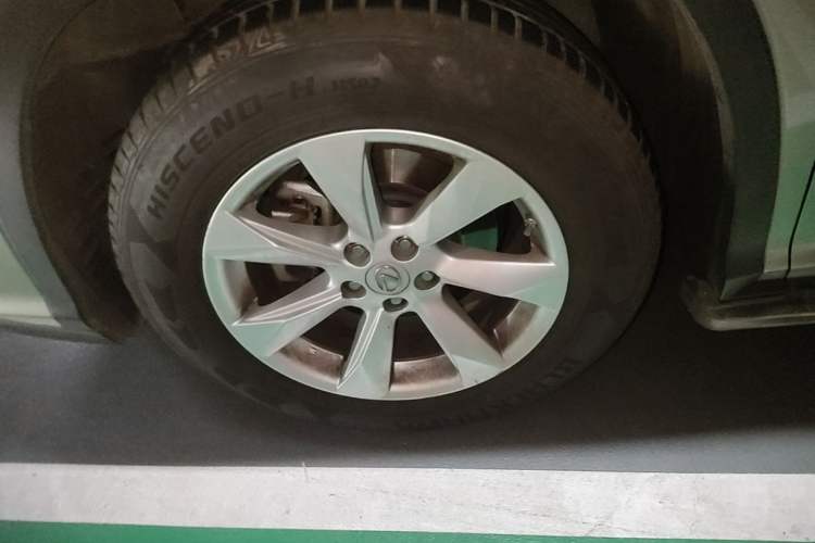 Used Lexus RX 2016 300 Two-Wheel Drive Elite Version China V Standard Left Front Wheel Hub