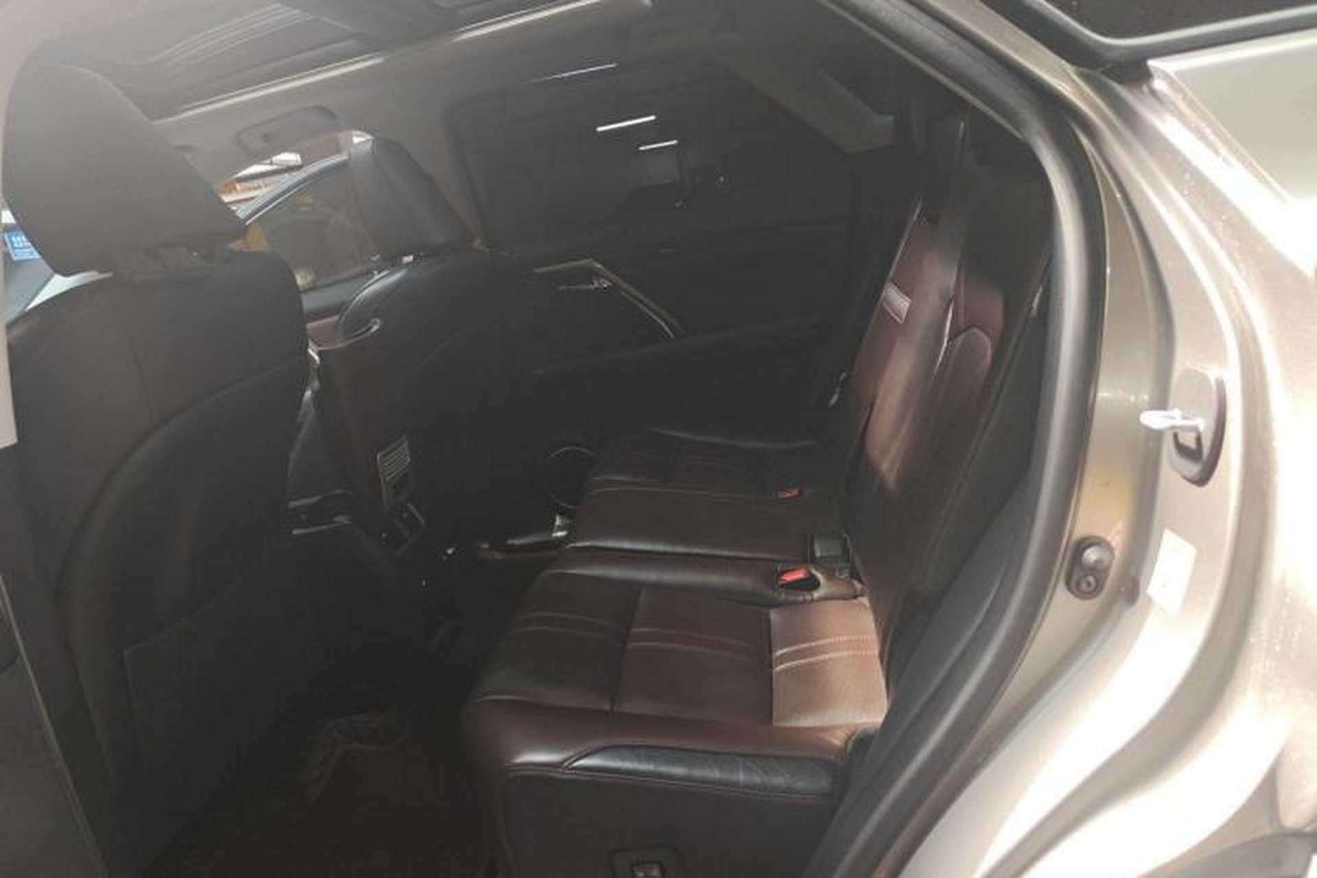 Used Lexus RX 2016 300 4x4 Luxury Edition China V Standard Left Rear Seat