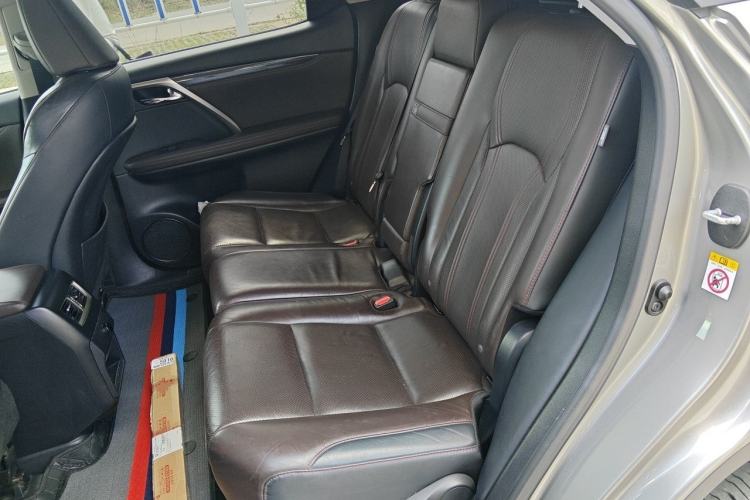 Used Lexus RX 2016 300 4x4 Elegant Edition China V-standard Left Rear Seat