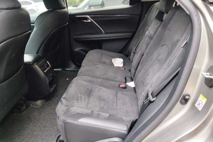 Used Lexus RX 2016 300 Two-Wheel Drive Elite Version China V Standard Left Rear Seat
