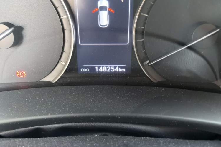 Used Lexus RX 2016 300 Two-Wheel Drive Comfort Edition China VI Standard Odometer Close Up