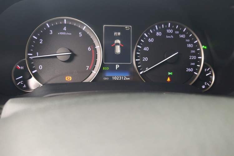 Used Lexus RX 2016 300 4x4 Elegant Edition China V-standard Odometer Close Up