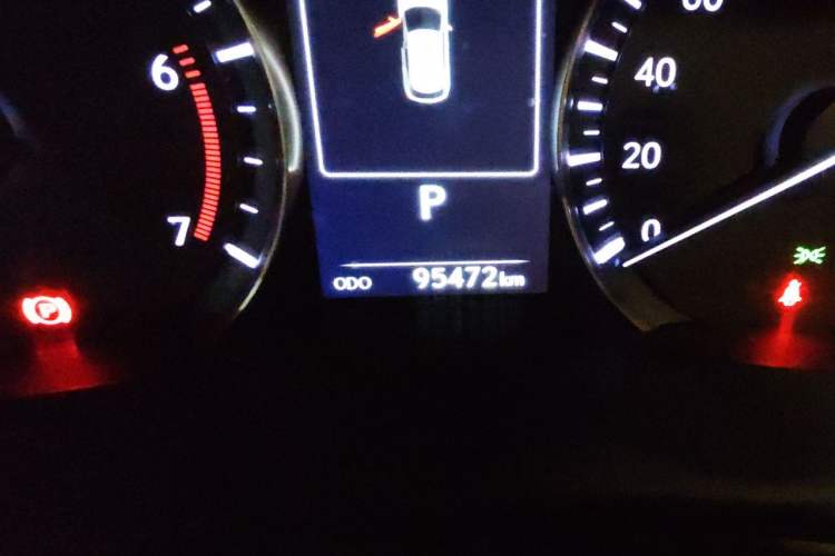 Used Lexus RX 2016 300 Two-Wheel Drive Comfort Edition China V Standard Odometer Close Up
