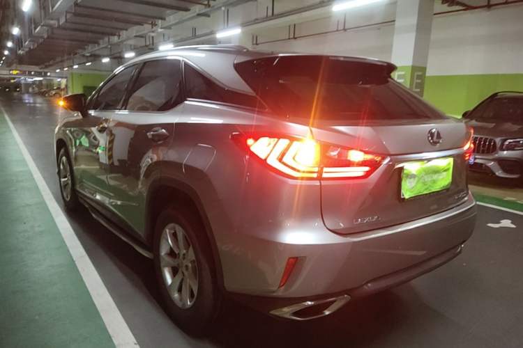 Used Lexus RX 2016 300 Two-Wheel Drive Elite Version China V Standard Rear Left 45 Deg