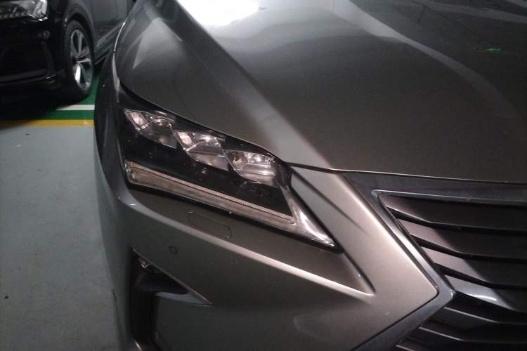Used Lexus RX 2016 300 4x4 Elegant Edition China V-standard Right Front Headlight