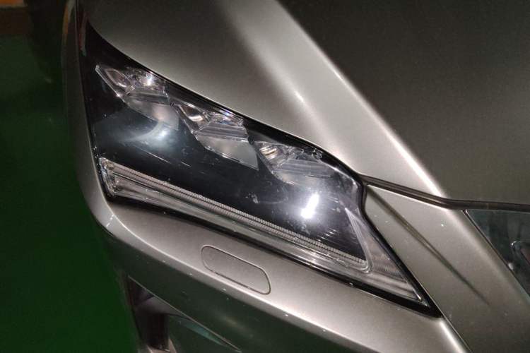 Used Lexus RX 2016 300 4x4 Elegant Edition China V-standard Right Front Headlight