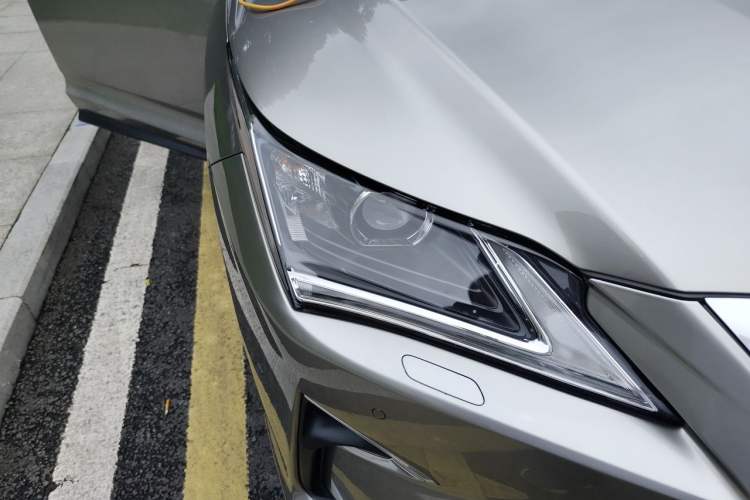 Used Lexus RX 2016 300 Two-Wheel Drive Elite Version China V Standard Right Front Headlight