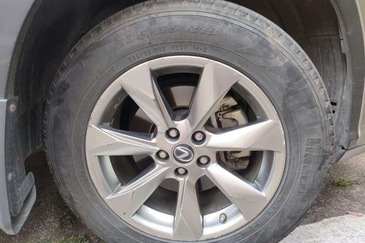 Used Lexus RX 2016 300 Two-Wheel Drive Elite Version China V Standard Right Front Wheel Hub