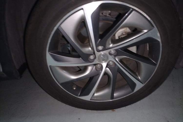 Used Lexus RX 2016 300 4x4 Elegant Edition China V-standard Right Front Wheel Hub