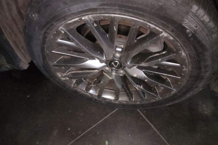 Used Lexus RX 2016 300 4x4 F SPORT Version China V Standard Right Front Wheel Hub