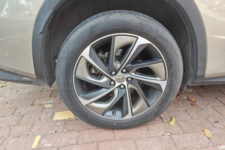 Used Lexus RX 2016 300 4x4 Elegant Edition China V-standard Right Rear Wheel Hub